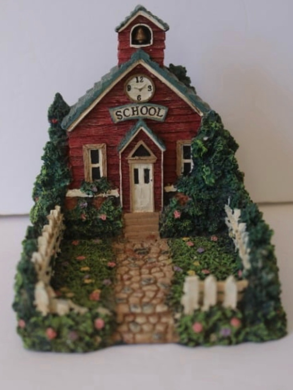Vintage Detailed Resin School House Sticky Note Holder